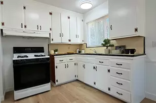 5838 41st St, Sacramento, CA 95824 - Photo 11