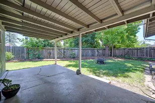 10226 La Presa Way, Rancho Cordova, CA 95670 - Photo 29