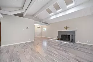 10226 La Presa Way, Rancho Cordova, CA 95670 - Photo 9