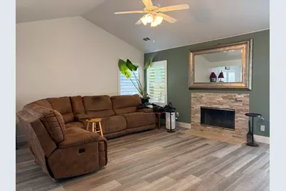 322 Culbertson Drive, Lodi, CA 95240 - Photo 3