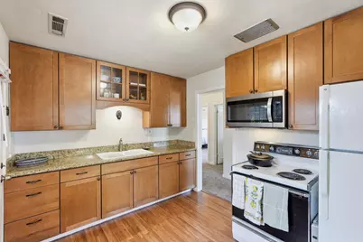 5900 17th Avenue, Sacramento, CA 95820 - Photo 15