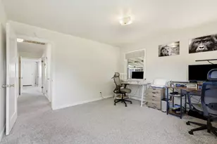 5900 17th Ave, Sacramento, CA 95820 - Photo 19
