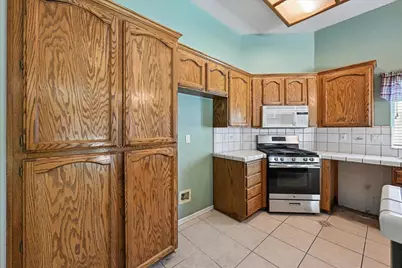 1165 Portola Valley Road, Yuba City, CA 95993 - Photo 17