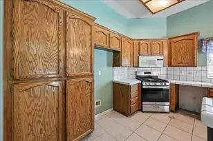 1165 Portola Valley Rd, Yuba City, CA 95993 - Photo 17