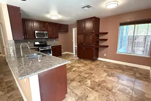 9013 Chantal Way, Sacramento, CA 95829 - Photo 11