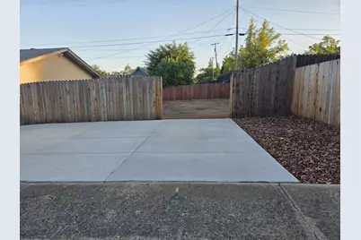 7315 Grand Oaks Boulevard, Citrus Heights, CA 95621 - Photo 23