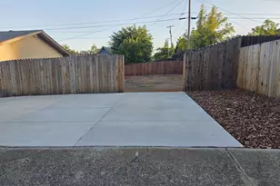 7315 Grand Oaks Blvd, Citrus Heights, CA 95621 - Photo 23