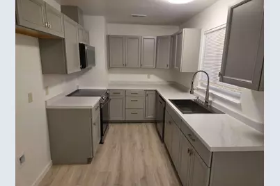 7315 Grand Oaks Boulevard, Citrus Heights, CA 95621 - Photo 11