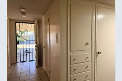 4209 34th Ave, Sacramento, CA 95824 - Photo 9