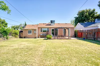 1319 W Orangeburg Avenue, Modesto, CA 95350 - Photo 23