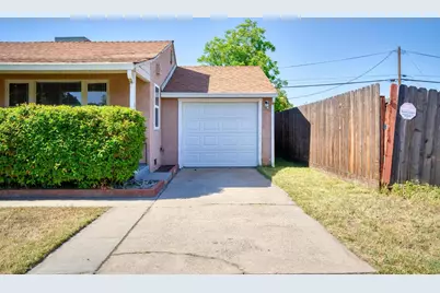 1319 W Orangeburg Avenue, Modesto, CA 95350 - Photo 5