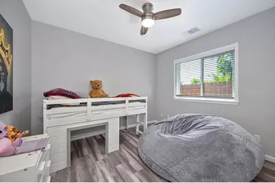 403 Niles Ave, Roseville, CA 95678 - Photo 13