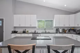 403 Niles Ave, Roseville, CA 95678 - Photo 7
