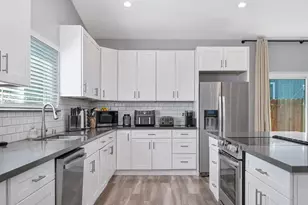 403 Niles Ave, Roseville, CA 95678 - Photo 9