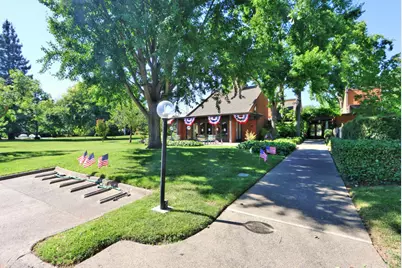 2238 Woodside Lane #15, Sacramento, CA 95825 - Photo 45