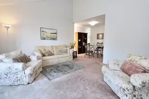 2238 Woodside Ln, Sacramento, CA 95825 - Photo 17
