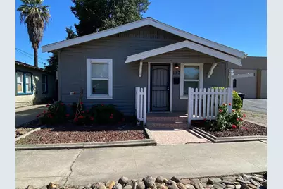 112 Almond Avenue, Modesto, CA 95354 - Photo 1
