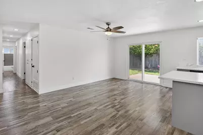 6817 Sandrock, Sacramento, CA 95828 - Photo 29