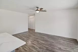 6817 Sandrock, Sacramento, CA 95828 - Photo 35