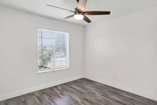 6817 Sandrock, Sacramento, CA 95828 - Photo 17