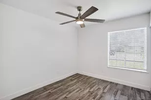 6817 Sandrock, Sacramento, CA 95828 - Photo 19