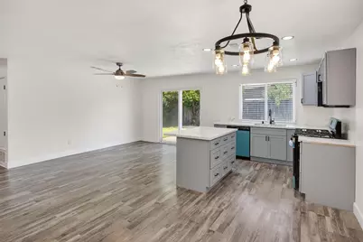 6817 Sandrock, Sacramento, CA 95828 - Photo 31