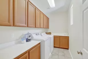 2133 Greatfield Dr, Roseville, CA 95747 - Photo 59