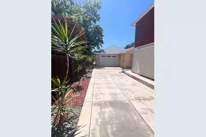 3530 26th Avenue, Sacramento, CA 95820 - Photo 9