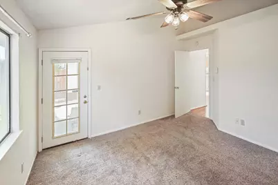 7004 Springmont Dr, Elk Grove, CA 95758 - Photo 21
