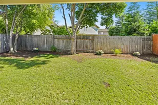7004 Springmont Dr, Elk Grove, CA 95758 - Photo 29