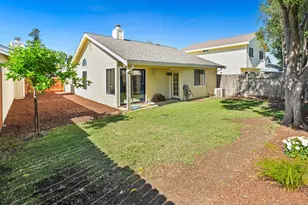 7004 Springmont Dr, Elk Grove, CA 95758 - Photo 31