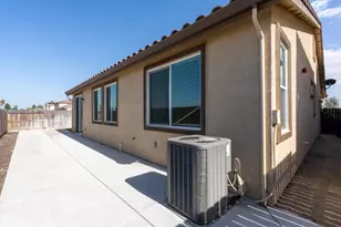 636 Lamoglia St, Los Banos, CA 93635 - Photo 33