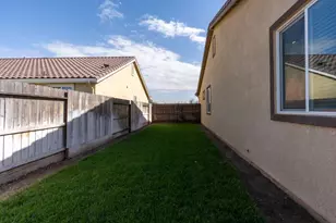 636 Lamoglia St, Los Banos, CA 93635 - Photo 31
