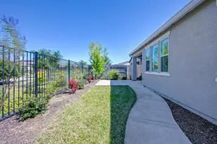 8939 Cerro Vista Dr, El Dorado Hills, CA 95762 - Photo 37