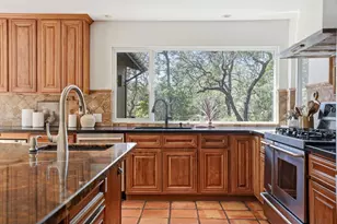 2873 King Edward Dr, El Dorado Hills, CA 95762 - Photo 27