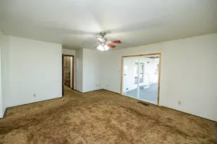 1009 Riesling Dr, Modesto, CA 95351 - Photo 33