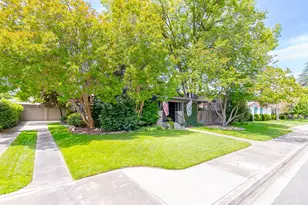 318 California Ave, Oakdale, CA 95361 - Photo 29