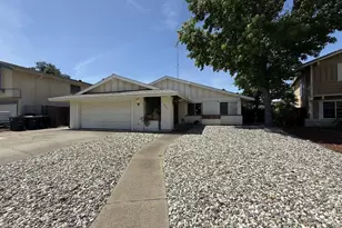 8045 Mesa Oak Way, Citrus Heights, CA 95610 - Photo 3