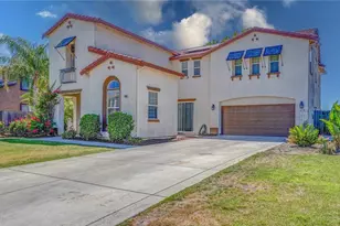 15185 Torrey Pines Cir, Chowchilla, CA 93610 - Photo 3