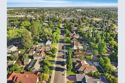 115 S Avena Avenue, Lodi, CA 95240 - Photo 15