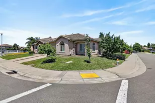6 Cortney Ct, Sacramento, CA 95832 - Photo 3