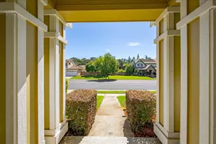 8704 Tapaderas Loop, Roseville, CA 95747 - Photo 5