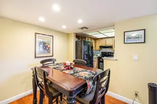 2501 Fulton Square Ln, Sacramento, CA 95821 - Photo 17