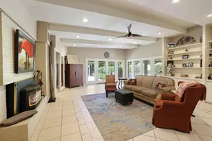 949 S Country Club Blvd, Stockton, CA 95204 - Photo 19