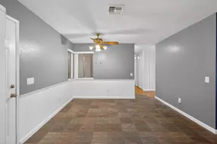 199 Briarcliff Dr, Folsom, CA 95630 - Photo 17