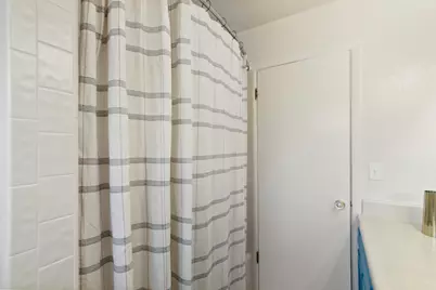 9418 Sara Street, Elk Grove, CA 95624 - Photo 31