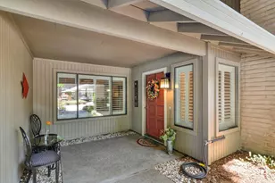 2044 University Park Dr, Sacramento, CA 95825 - Photo 3