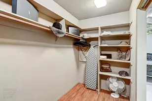 2044 University Park Dr, Sacramento, CA 95825 - Photo 33