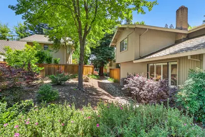 2044 University Park Drive, Sacramento, CA 95825 - Photo 49