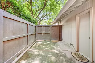 2044 University Park Dr, Sacramento, CA 95825 - Photo 43